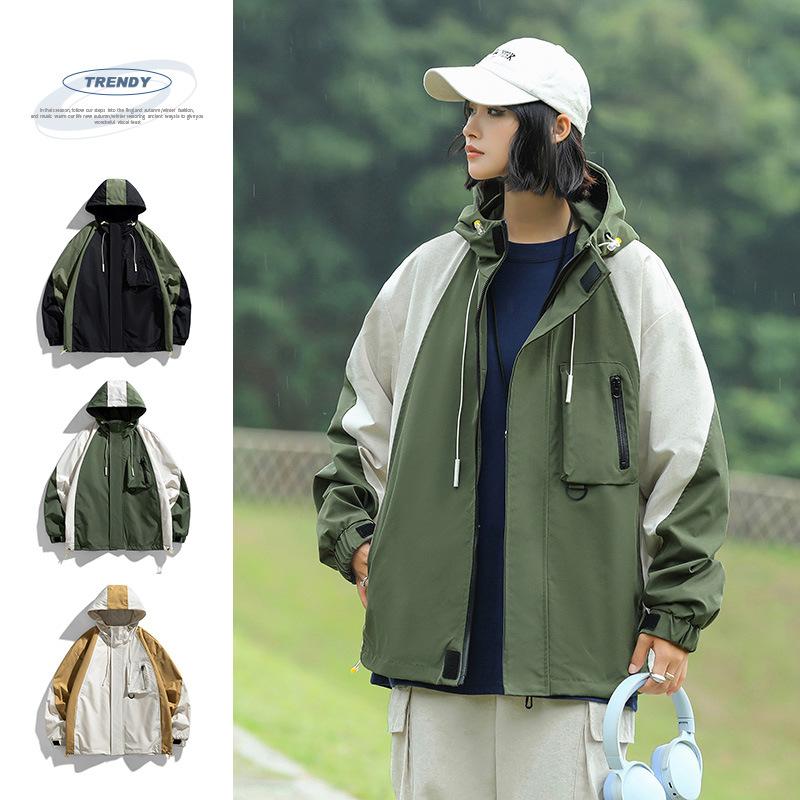 Новый штурмовой костюм для мужчин и женщин, спортивные куртки для походов на открытом воздухе, ветрозащитная водонепроницаемая куртка с капюшоном, пара, контрастное цветное пальто 4XL армия зеленый
Новый штурмовой костюм для мужчин и женщин, спортивные куртки для походов на открытом воздухе, ветрозащитная водонепроницаемая куртка с капюшоном, пара, контрастное цветное пальто 4XL армия зеленый