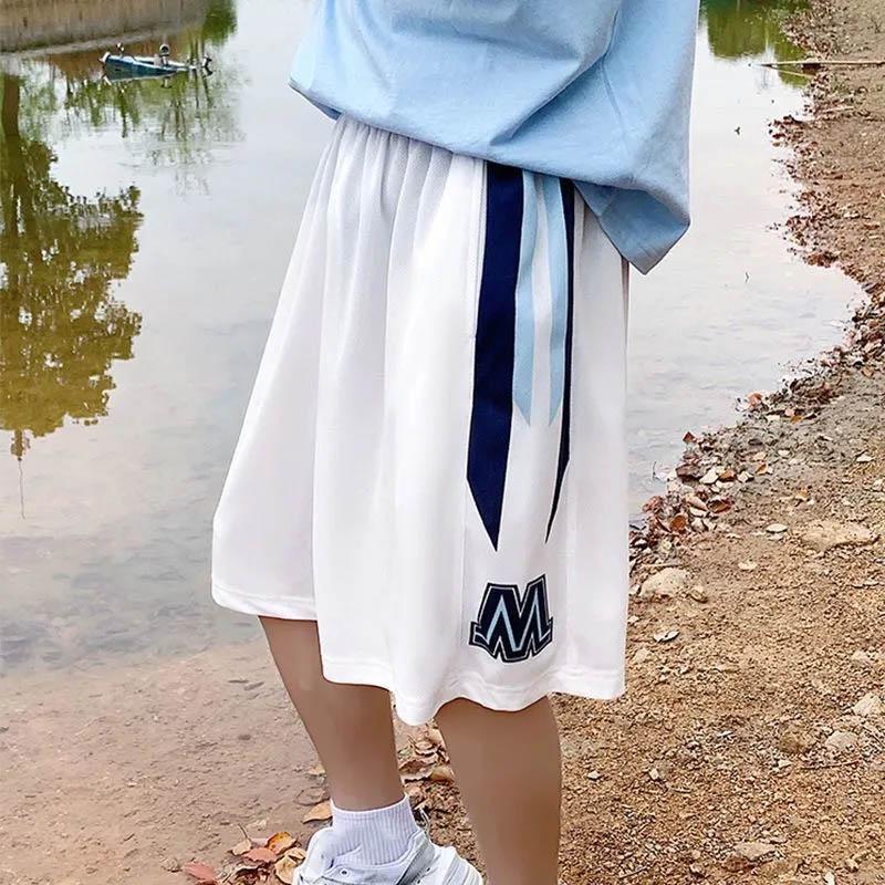 Мужские летние дышащие классные повседневные шорты для верхней одежды, свободные универсальные баскетбольные спортивные штаны с пятью точками в стиле Ins 2XL
Мужские летние дышащие классные повседневные шорты для верхней одежды, свободные универсальные баскетбольные спортивные штаны с пятью точками в стиле Ins 2XL