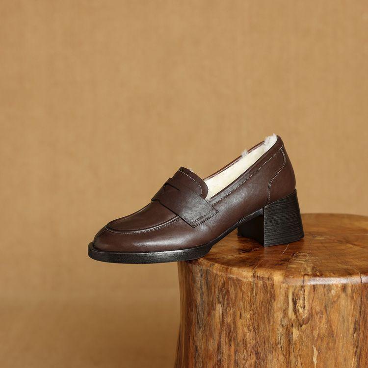 Модные новые зимние женские туфли-лодочки из натуральной кожи для женщин, модные туфли-лоферы с круглым носком, Zaptos Mujer, туфли на высоком каблуке, теплые шерстяные туфли 40 коричневый
Модные новые зимние женские туфли-лодочки из натуральной кожи для женщин, модные туфли-лоферы с круглым носком, Zaptos Mujer, туфли на высоком каблуке, теплые шерстяные туфли 40 коричневый