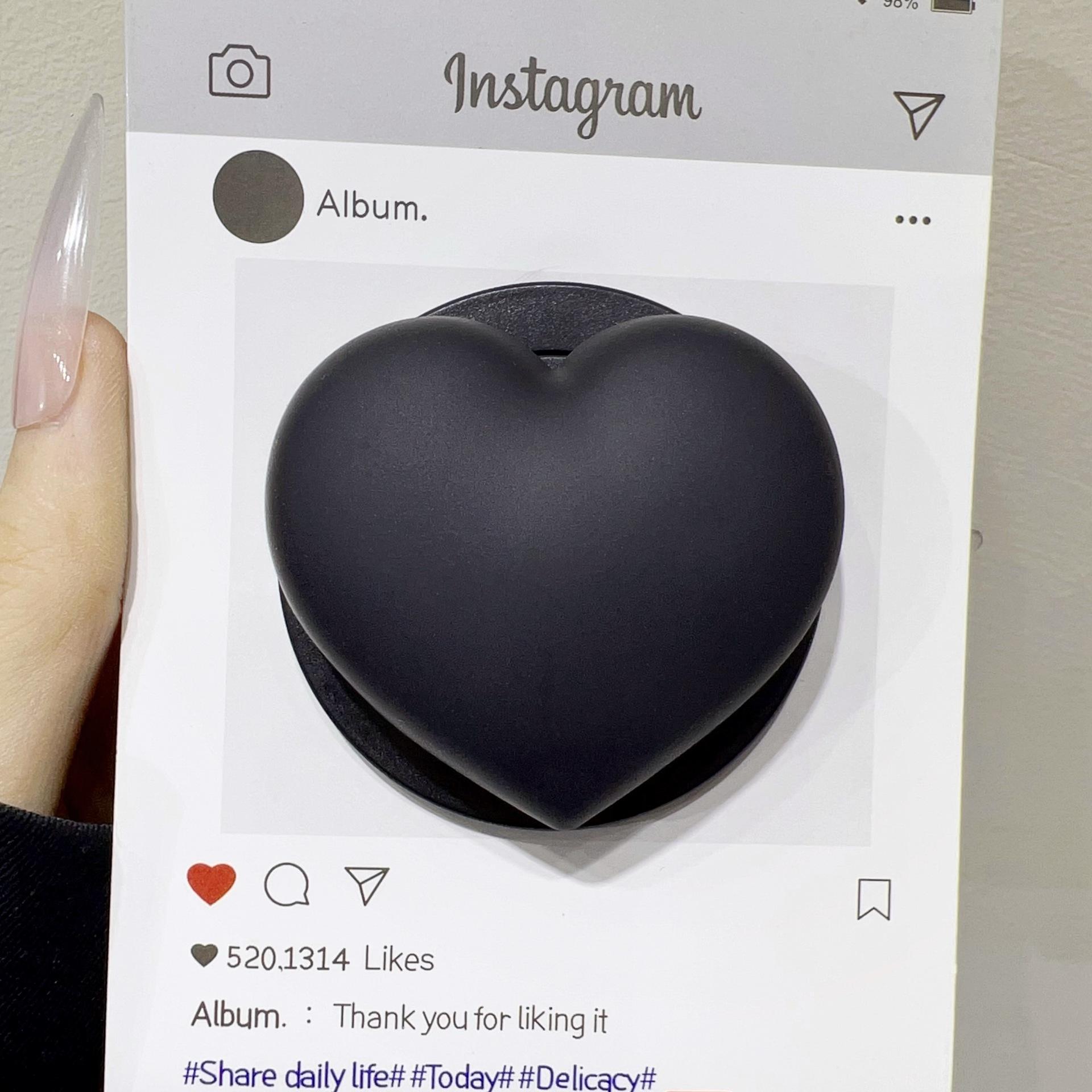 Korea Cute 3D Pink Heart Silicone Magnetic Grip Foldable Stand For MagSafe For iPhone Samsung Universal Phone Holder жовтий
Korea Cute 3D Pink Heart Silicone Magnetic Grip Foldable Stand For MagSafe For iPhone Samsung Universal Phone Holder жовтий