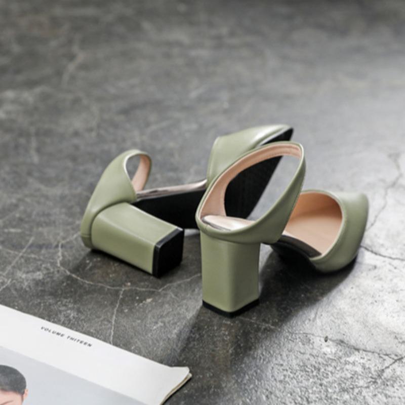 Сандалии на толстом каблуке с острым носком. Модная и универсальная рабочая обувь. 44 зелёный
Сандалии на толстом каблуке с острым носком. Модная и универсальная рабочая обувь. 44 зелёный