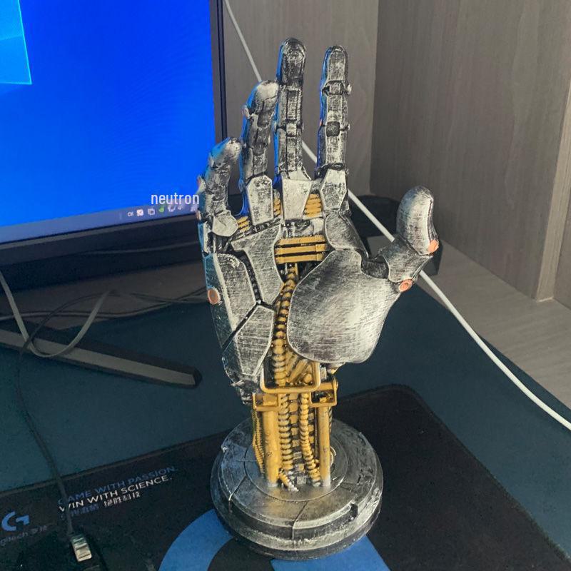 Подставка для контроллера консоли Cyberpunk Mechanical Hand - Игровой настольный орнамент из смолы для мальчиков Cyberpunk Robotic Hand, Handmade of Resin
Подставка для контроллера консоли Cyberpunk Mechanical Hand - Игровой настольный орнамент из смолы для мальчиков Cyberpunk Robotic Hand, Handmade of Resin