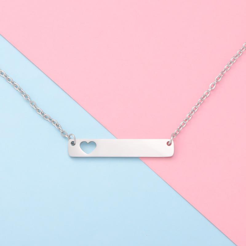 Ожерелье из нержавеющей стали в форме прямоугольного полого сердца в европейском и американском стиле - 18 дюймов 18 inch
Ожерелье из нержавеющей стали в форме прямоугольного полого сердца в европейском и американском стиле - 18 дюймов 18 inch