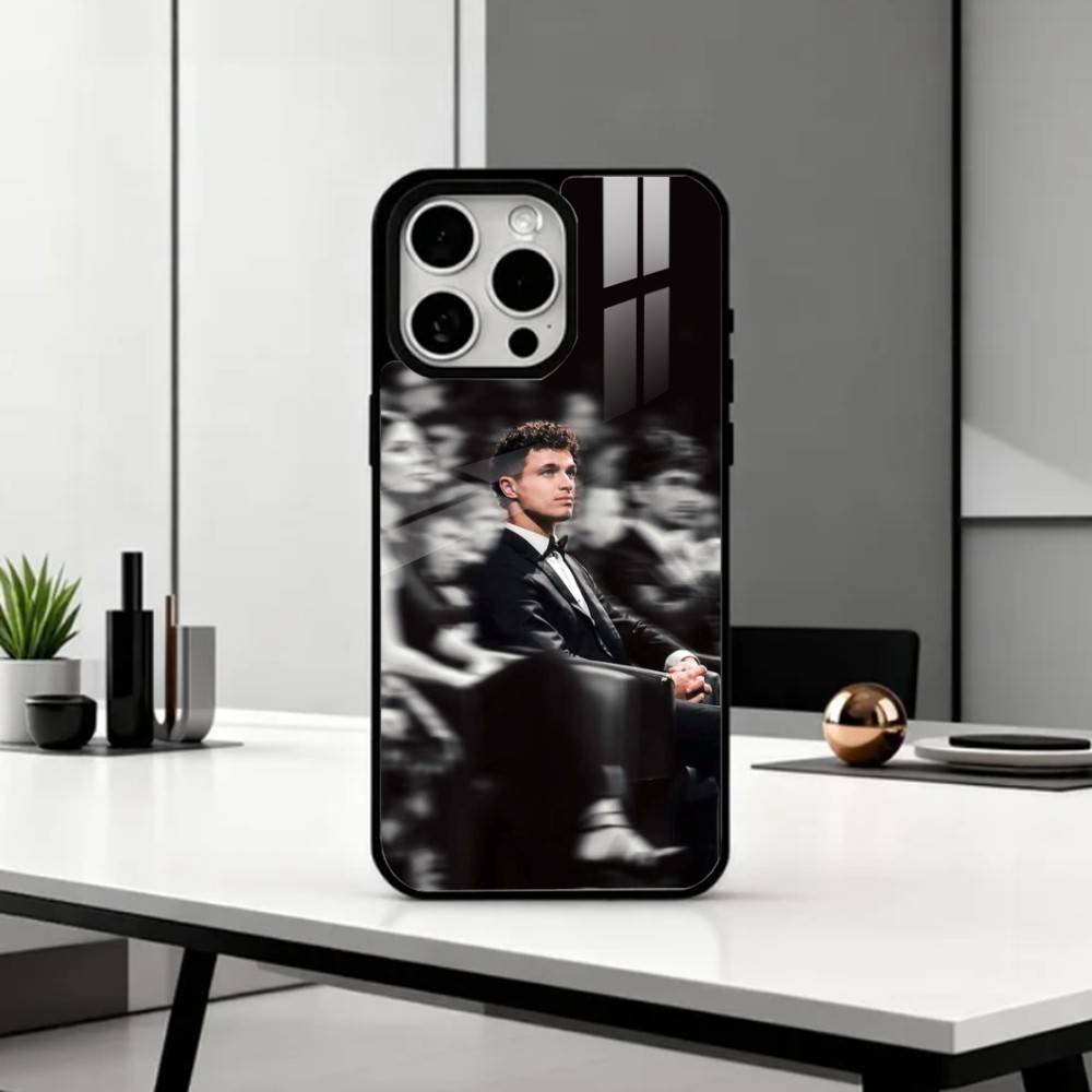 R-Пилот гонки L-Ландо Норрис Чехол для телефона для iPhone17,16,15,14,13,12,11 Plus,Pro Max Магнитный для Magsafe Беспроводная зарядка iPhone14Plus
R-Пилот гонки L-Ландо Норрис Чехол для телефона для iPhone17,16,15,14,13,12,11 Plus,Pro Max Магнитный для Magsafe Беспроводная зарядка iPhone14Plus