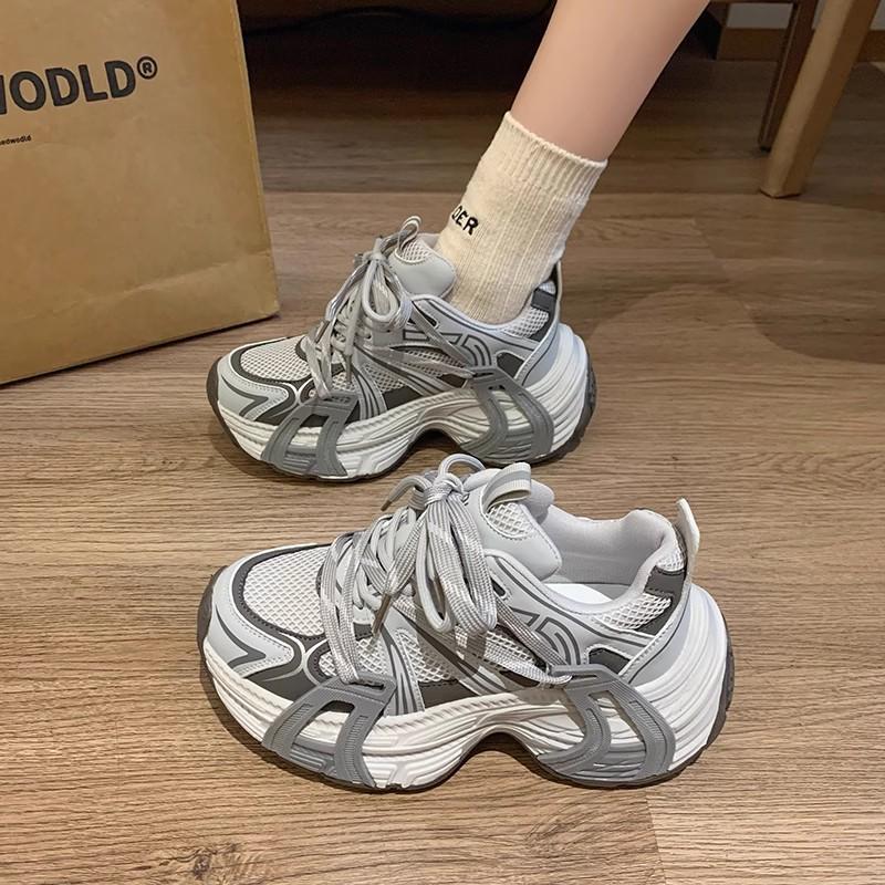 Spring Fashionable Casual Shoes Women s 2025 Summer New Arrival Versatile Thick Bottom Sports Shoes Versatile Running Shoes 35 сірий
Spring Fashionable Casual Shoes Women s 2025 Summer New Arrival Versatile Thick Bottom Sports Shoes Versatile Running Shoes 35 сірий