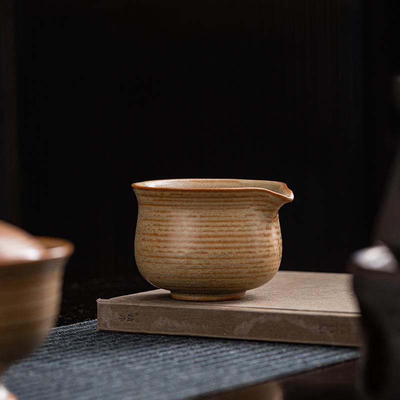 150ML Retro Old Rock Mud Screw Thread Tea Pitcher Cha Hai Dispenser Household Justice Cup Fair Mug Chinese Tea Set Accessories
150ML Retro Old Rock Mud Screw Thread Tea Pitcher Cha Hai Dispenser Household Justice Cup Fair Mug Chinese Tea Set Accessories