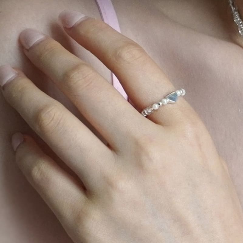 gemade gema_R004 Large (model wearing)
gemade gema_R004 Large (model wearing)