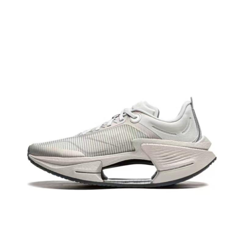 Hollow carbon plate technology primary school students running shoes shock absorption rebound running shoes marathon sports shoes 34
Hollow carbon plate technology primary school students running shoes shock absorption rebound running shoes marathon sports shoes 34