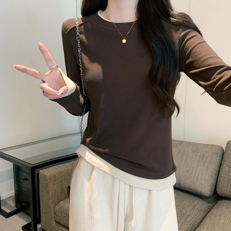 2026 Spring Women s Slim Fit Round Neck Color Block Long Sleeve Fake Two-Piece Layered T-shirt Small
2026 Spring Women s Slim Fit Round Neck Color Block Long Sleeve Fake Two-Piece Layered T-shirt Small