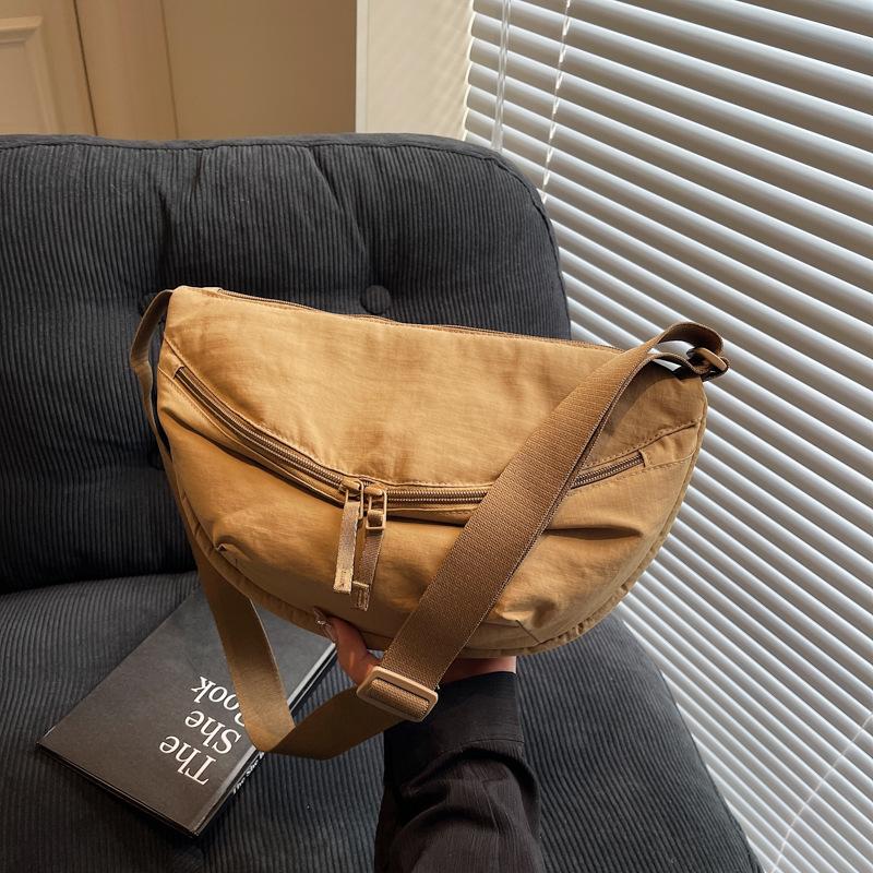 Спортивная и досуговая сумка-пельмень для ближних поездок, новая модная парусиновая сумка, на плечо, женская сумка хаки