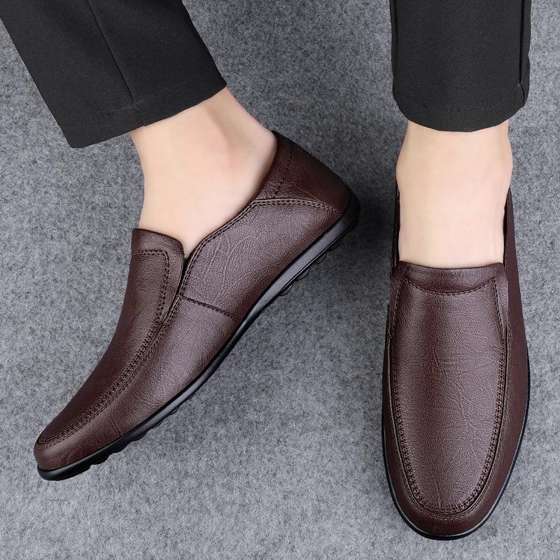 Summer new casual shoes soft leather one pedal soft sole soft surface summer national style men s casual one pedal Doudou shoes 46 коричневий
Summer new casual shoes soft leather one pedal soft sole soft surface summer national style men s casual one pedal Doudou shoes 46 коричневий