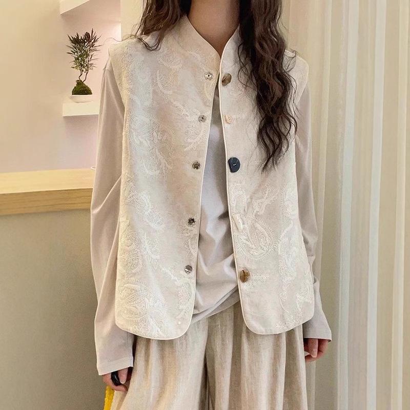 2025 High-End Jacquard Chinese Waistcoat for Women - National Style Spring/Summer Outerwear Medium
2025 High-End Jacquard Chinese Waistcoat for Women - National Style Spring/Summer Outerwear Medium