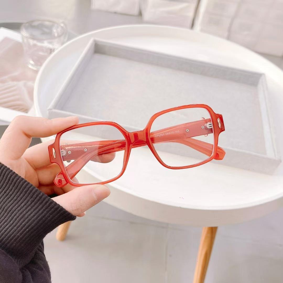 Square Shape Women s Sunglasses European American Style Sun Glasses Women Driving Hiking Man Sunglass
Square Shape Women s Sunglasses European American Style Sun Glasses Women Driving Hiking Man Sunglass