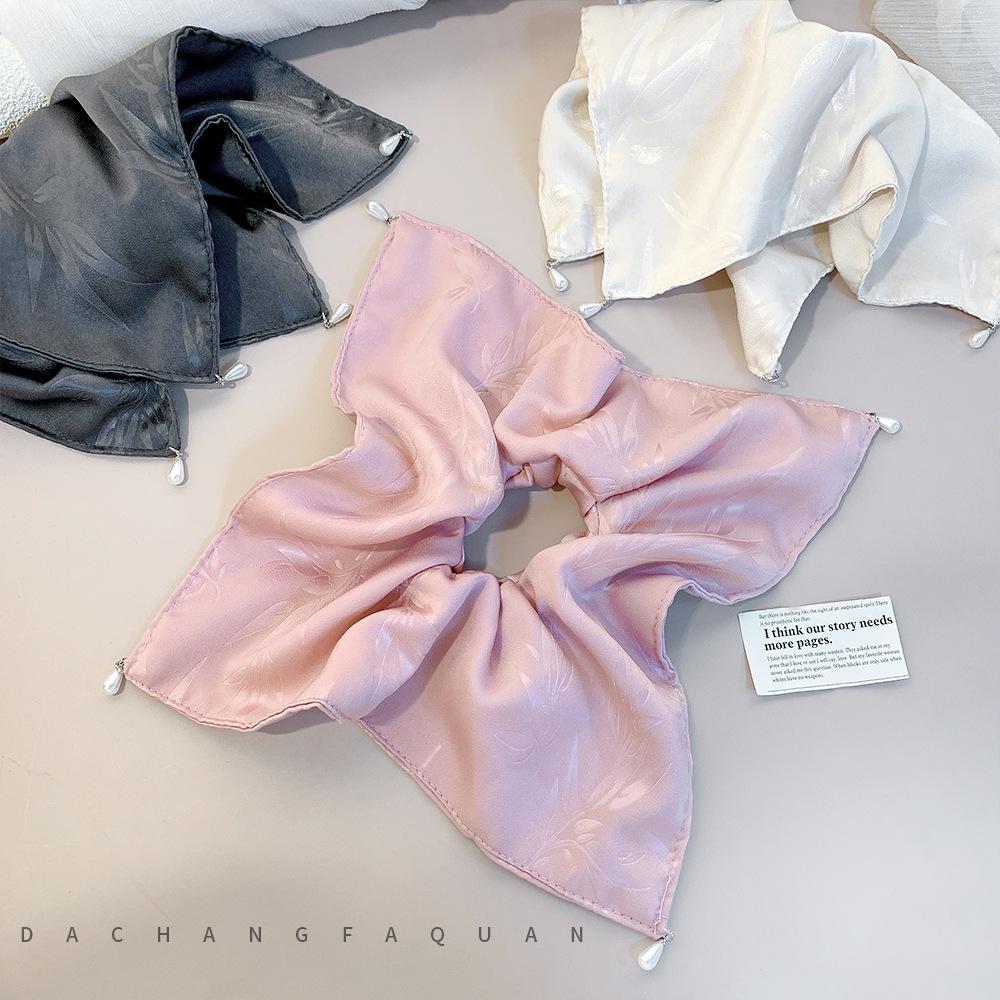 Women s Large Scrunchie Women Oversized Temperament Hair Rope French Square Scarf New Hair Accessories Headwear Girls Hair Bands One Size чорний
Women s Large Scrunchie Women Oversized Temperament Hair Rope French Square Scarf New Hair Accessories Headwear Girls Hair Bands One Size чорний