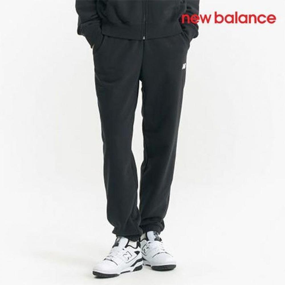 New Balance Half Club Pants H24 Nbmle2s052 19 S
New Balance Half Club Pants H24 Nbmle2s052 19 S