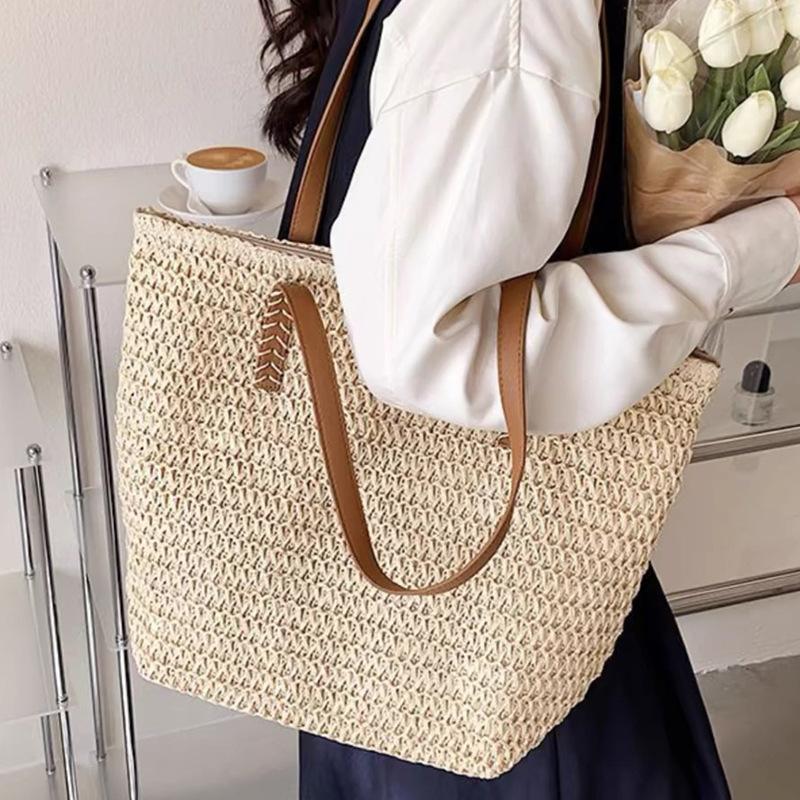 Women s Bags Large Capacity Shoulder Bag Summer Straw Woven Basket Handbag Fashion Female Luxury Designer Beach Bag Bali Shopper
Women s Bags Large Capacity Shoulder Bag Summer Straw Woven Basket Handbag Fashion Female Luxury Designer Beach Bag Bali Shopper
