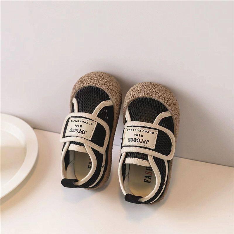 Girls Casual Shoes Mesh Breathable Boys Tennis Shoes Candy Color Versatile New Fashion Kids Sports Shoes Soft 20 чорний
Girls Casual Shoes Mesh Breathable Boys Tennis Shoes Candy Color Versatile New Fashion Kids Sports Shoes Soft 20 чорний