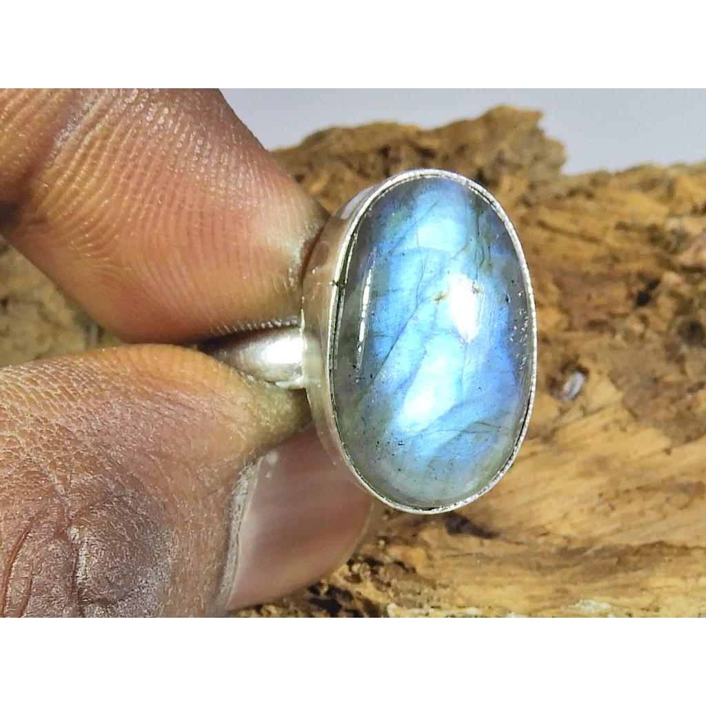Natural Blue Labradorite Gemstone 925 Solid Sterling Silver Ring Size US-8 PG-249
Natural Blue Labradorite Gemstone 925 Solid Sterling Silver Ring Size US-8 PG-249