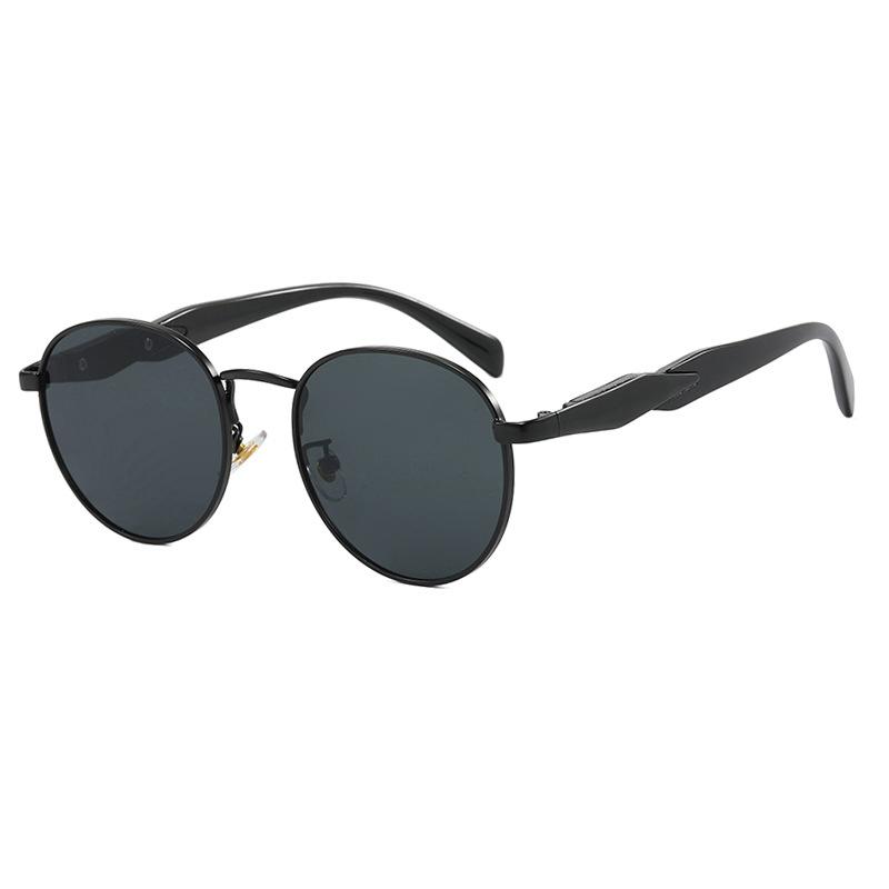 New Fashion Sunglasses Women Men Brand Designer UV400 Sun Glasses Alloy Retro Eyewear High Quality Shades
New Fashion Sunglasses Women Men Brand Designer UV400 Sun Glasses Alloy Retro Eyewear High Quality Shades