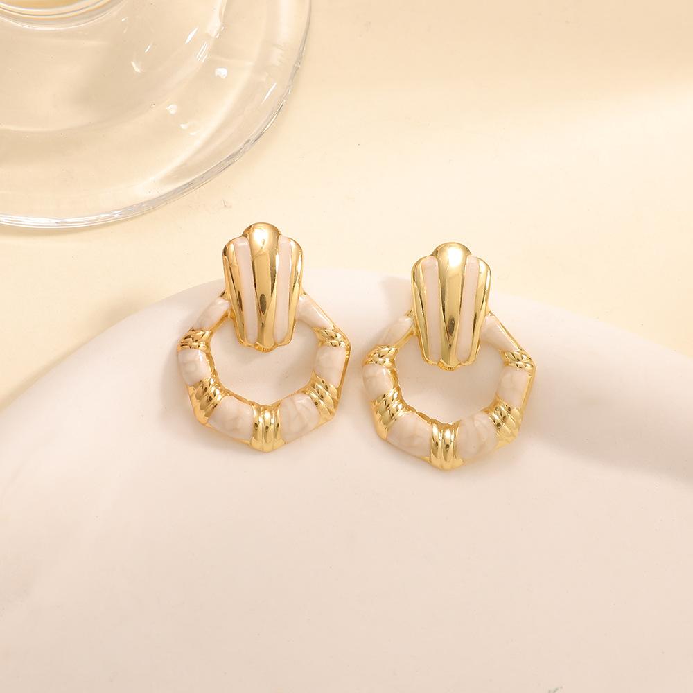 DIGADAGU Stainless Steel Bow Flower Dangle Earrings New Luxury Elegant Earrings Women Party Zircon Accessories
DIGADAGU Stainless Steel Bow Flower Dangle Earrings New Luxury Elegant Earrings Women Party Zircon Accessories