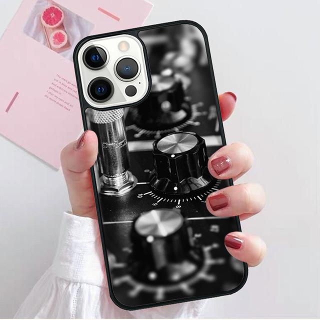 Синтезаторный узор Синтезатор Чехол-ракушка Для iPhone 17 Air 15 16 14 13 12 Pro Max 11 Pro Max Plus Чехол для телефона iPhone 14plus
Синтезаторный узор Синтезатор Чехол-ракушка Для iPhone 17 Air 15 16 14 13 12 Pro Max 11 Pro Max Plus Чехол для телефона iPhone 14plus