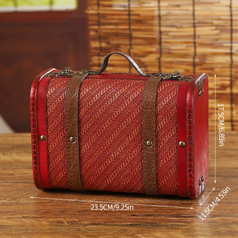 Винтажный состаренный деревянный дорожный сундук Прочный сундук для хранения в античном стиле для багажа, домашнего декора и интерьеров в стиле ретро
Винтажный состаренный деревянный дорожный сундук Прочный сундук для хранения в античном стиле для багажа, домашнего декора и интерьеров в стиле ретро