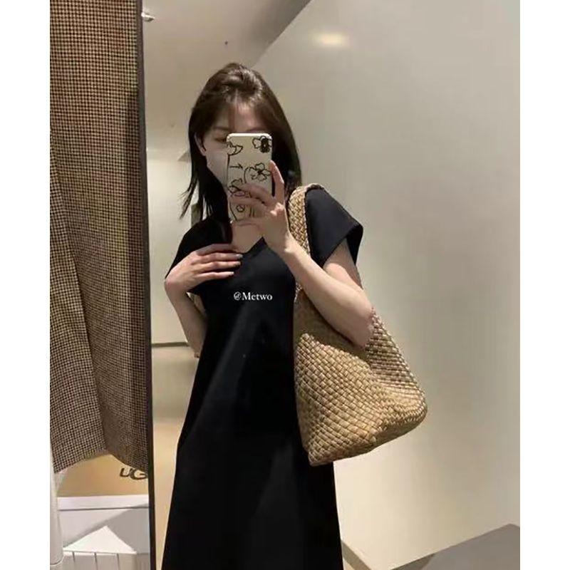 Нишевый стиль Ручная работа Большая вместимость Одно плечо Нейлоновая ткань Плетеная сумка Large khaki with woven inside bag with silk scarf
Нишевый стиль Ручная работа Большая вместимость Одно плечо Нейлоновая ткань Плетеная сумка Large khaki with woven inside bag with silk scarf