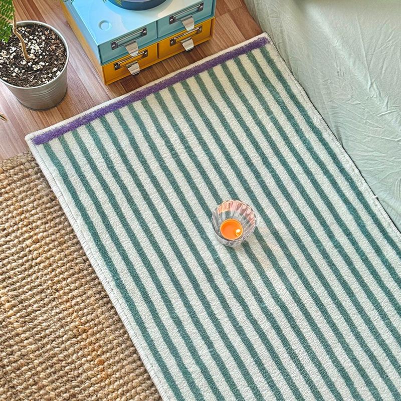 Bedroom Carpet Bedside Long Strip Floor Mat Girls Room Striped Foot Mats Soft Fluffy Imitation Cashmere Rug Home Decoration Rugs 40x120cm
Bedroom Carpet Bedside Long Strip Floor Mat Girls Room Striped Foot Mats Soft Fluffy Imitation Cashmere Rug Home Decoration Rugs 40x120cm