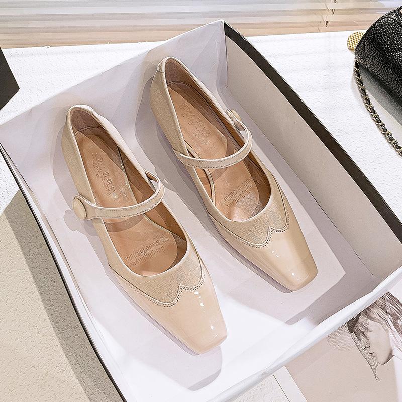 Xiaoxiangfeng Mary Jane shoes splicing French single shoes middle heel red magic buckle word with square head high heels stiletto 40 абрикосовий
Xiaoxiangfeng Mary Jane shoes splicing French single shoes middle heel red magic buckle word with square head high heels stiletto 40 абрикосовий