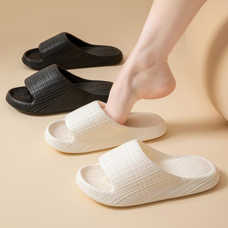 Cool slippers women s summer cartoon home bathroom non-slip and non-smelly feet home indoor bath men 40-41
Cool slippers women s summer cartoon home bathroom non-slip and non-smelly feet home indoor bath men 40-41