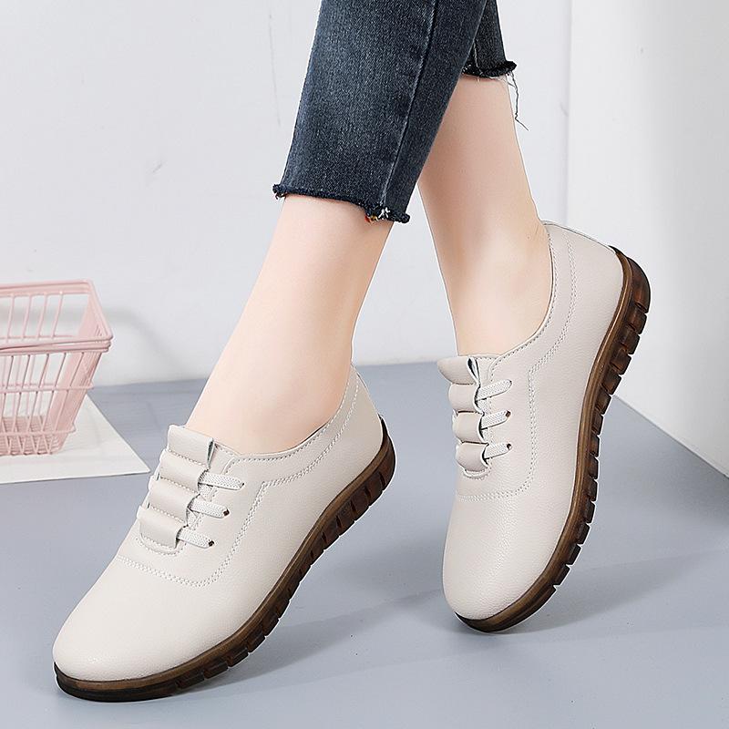 Spring and Summer Doudou Shoes Women s Little White Shoes Soft-soled Single Shoes Hollow Mother Shoes Non-slip Casual Leather Shoes 35
Spring and Summer Doudou Shoes Women s Little White Shoes Soft-soled Single Shoes Hollow Mother Shoes Non-slip Casual Leather Shoes 35