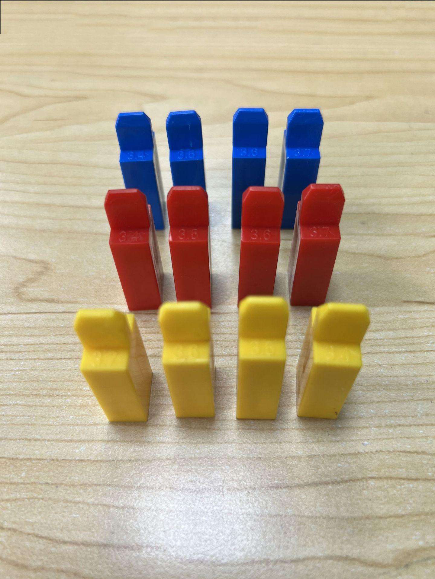 Piano Tuning Tools: Rubber & Felt Plugs Set for Front Keyhole Holes (Sizes 3.4-3.7) 3.4 Single червоний
Piano Tuning Tools: Rubber & Felt Plugs Set for Front Keyhole Holes (Sizes 3.4-3.7) 3.4 Single червоний