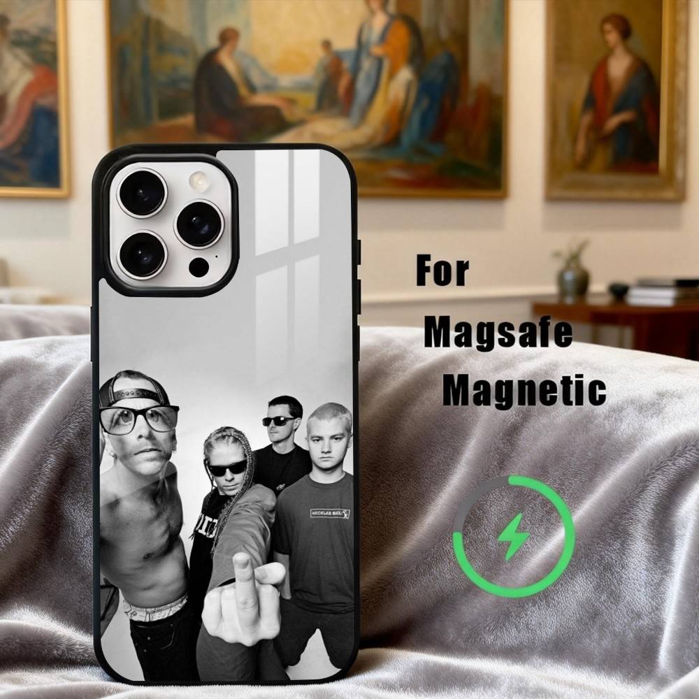 Punk T-The O-Offspring Band Phone Case For iPhone 17,16,15,14,13,12,Plus,Pro,Max for Magsafe Magnetic Wireless Charging iPhone12
Punk T-The O-Offspring Band Phone Case For iPhone 17,16,15,14,13,12,Plus,Pro,Max for Magsafe Magnetic Wireless Charging iPhone12