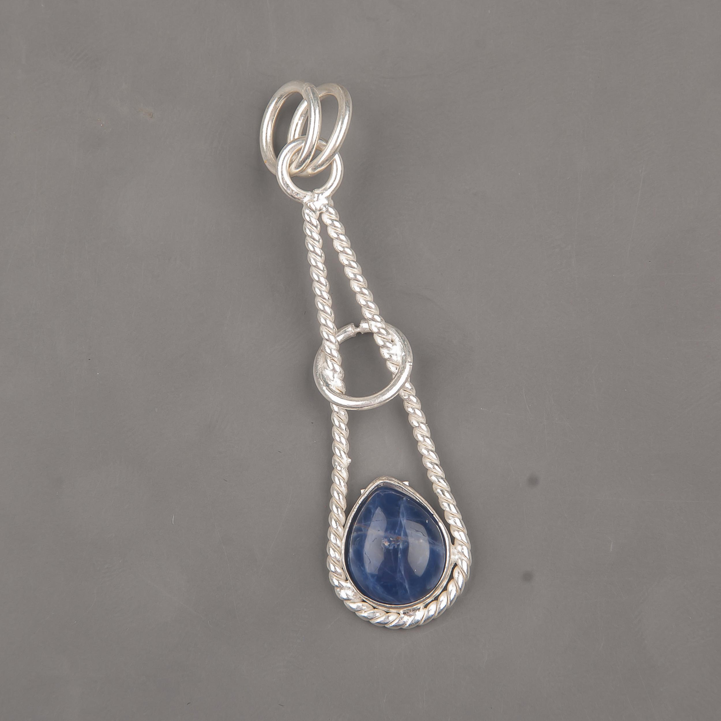 Sodalite Handmade Gemstone Pendant, 925 Solid Sterling Silver Handmade Pendant Gorgeous Jewelry, Pendant For Engagement Gift 1.78 Inches синий
Sodalite Handmade Gemstone Pendant, 925 Solid Sterling Silver Handmade Pendant Gorgeous Jewelry, Pendant For Engagement Gift 1.78 Inches синий