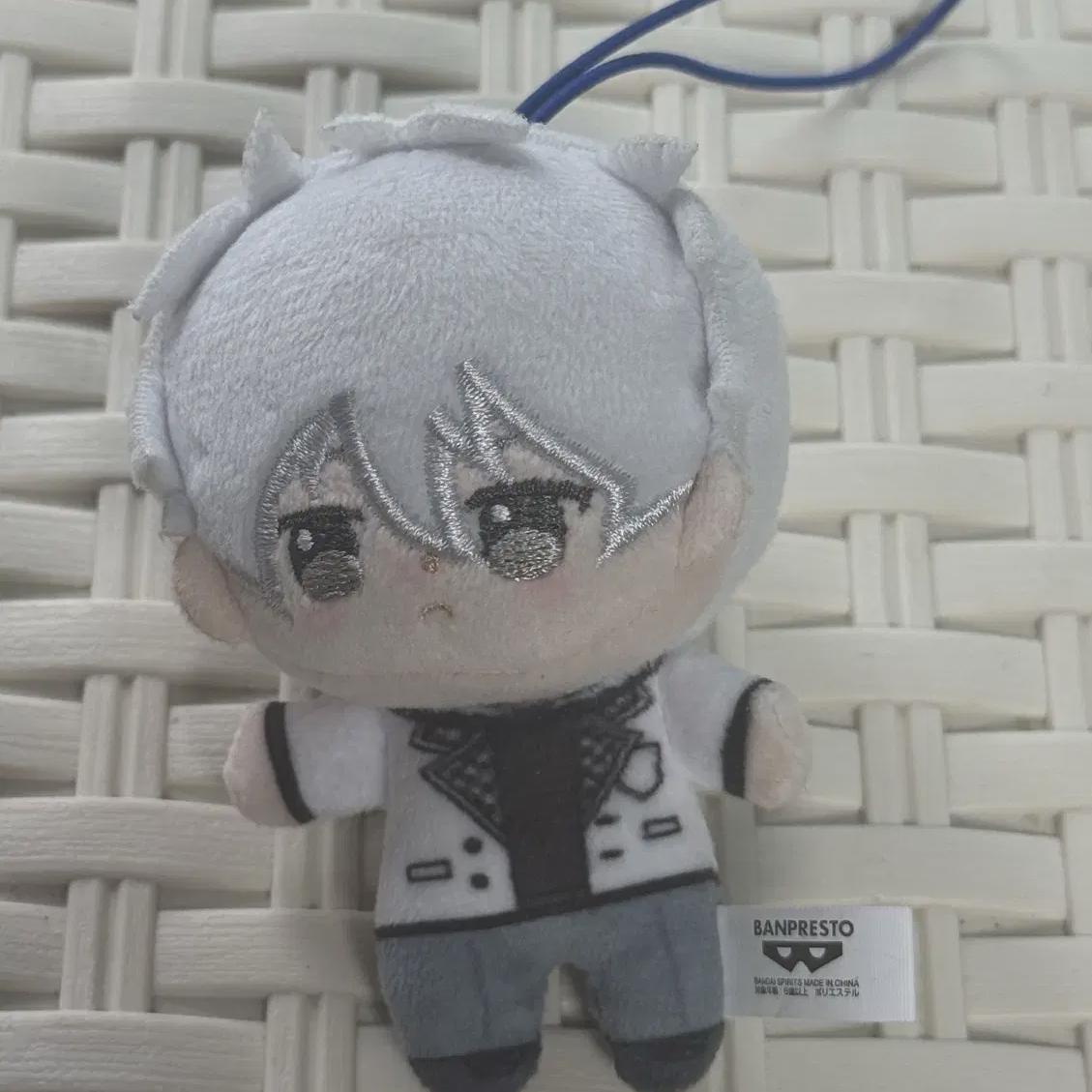 Блю Рок Наги Нуи Банф
Блю Рок Наги Нуи Банф