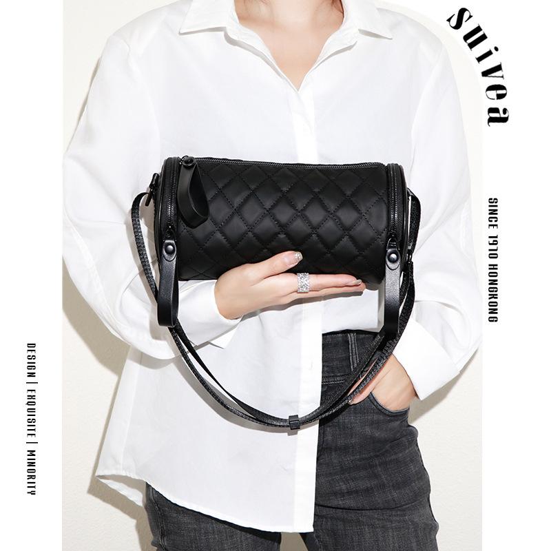2025 new private diamond casual cylinder bag fashion trend versatile single shoulder oblique span women s bag
2025 new private diamond casual cylinder bag fashion trend versatile single shoulder oblique span women s bag