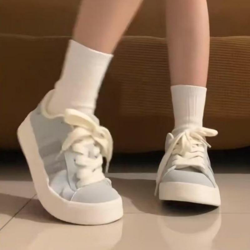 Autumn new student little white shoes shell head sports shoes casual skateboard shoes women s 40 светло-синий
Autumn new student little white shoes shell head sports shoes casual skateboard shoes women s 40 светло-синий