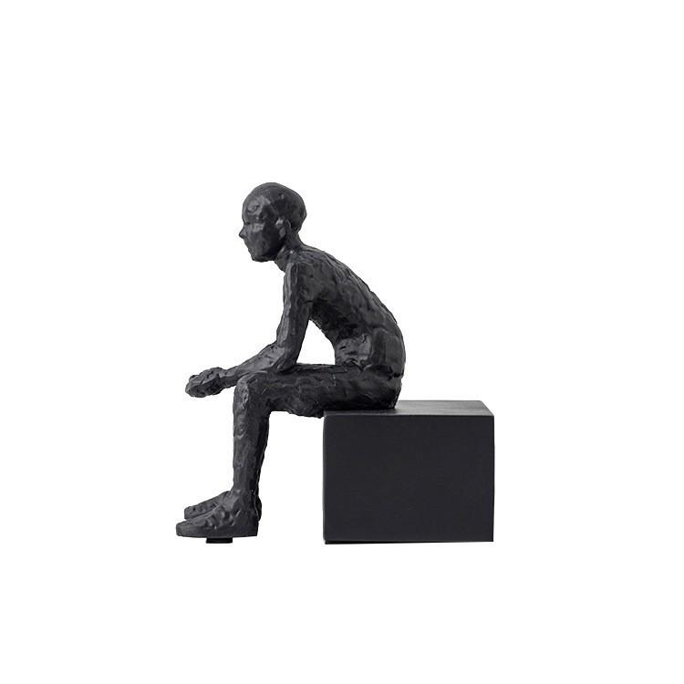 Creative White Resin Thinker Figure Sculpture Craft Desktop Decoration Abstract Art Figure Statue Indoor Aesthetic Decoration 8.5x12.5x13.5cm чорний
Creative White Resin Thinker Figure Sculpture Craft Desktop Decoration Abstract Art Figure Statue Indoor Aesthetic Decoration 8.5x12.5x13.5cm чорний