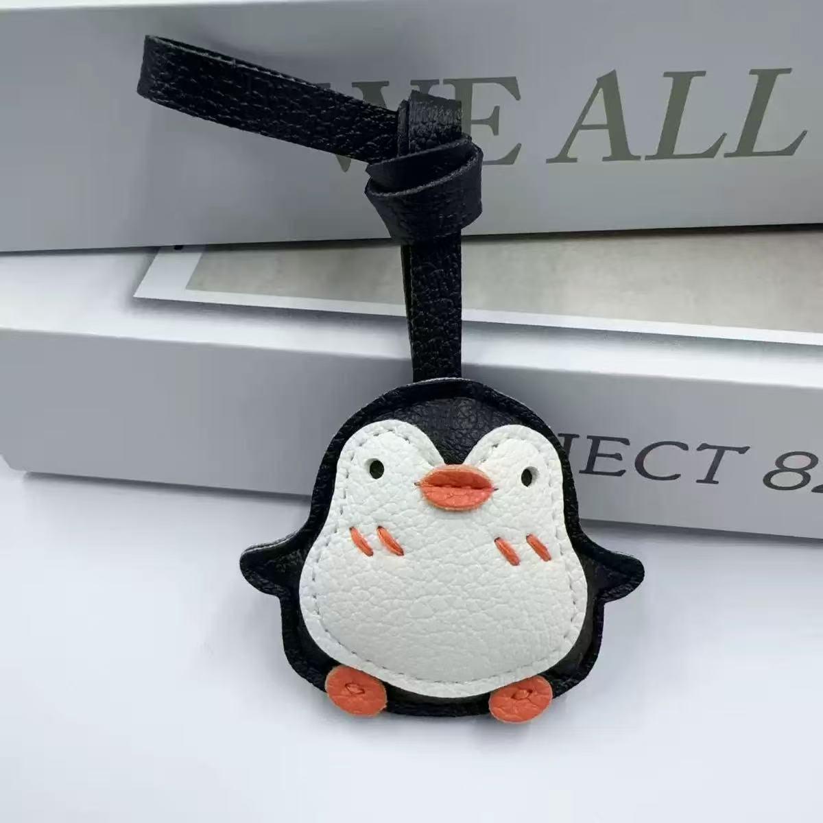 Compatible with BYD Han, Qin Plus, DMMI, Song Pro, Song L, Tang, Yuan Destroyer, 05 Seagull, Dolphin, and Sea key fobs.
Compatible with BYD Han, Qin Plus, DMMI, Song Pro, Song L, Tang, Yuan Destroyer, 05 Seagull, Dolphin, and Sea key fobs.