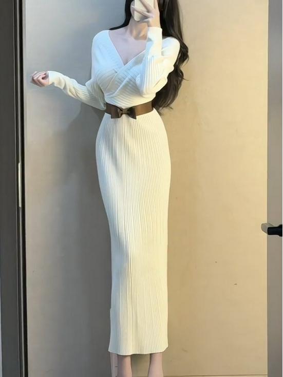 Korean Style Sexy V-Neck Knit Dress - Autumn/Spring Collection 2026 Large
Korean Style Sexy V-Neck Knit Dress - Autumn/Spring Collection 2026 Large