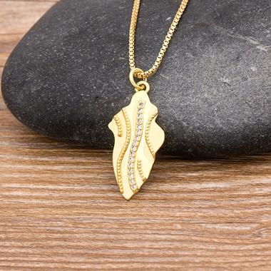 Factory wholesale Gold Color Leaf Charm Pendants Necklace Top Quality Copper Cubic Zirconia Chain Necklace Jewelry For Women
Factory wholesale Gold Color Leaf Charm Pendants Necklace Top Quality Copper Cubic Zirconia Chain Necklace Jewelry For Women