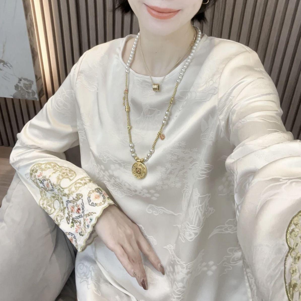 Spring/Summer New Arrival: National Style Elegant Women s Long-Sleeved Jacquard Embroidery Base Shirt Top M бежевый
Spring/Summer New Arrival: National Style Elegant Women s Long-Sleeved Jacquard Embroidery Base Shirt Top M бежевый