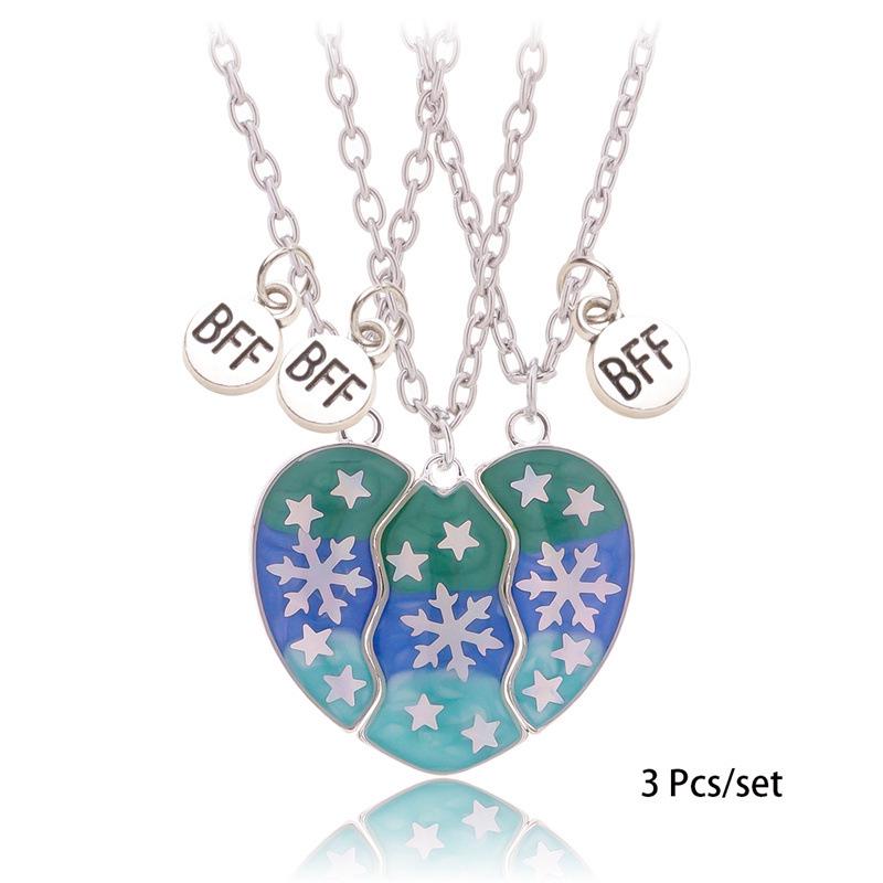 Magnetic Snowflake Heart Necklace: Three-Person Bestie Jewelry - Perfect Holiday Gift
Magnetic Snowflake Heart Necklace: Three-Person Bestie Jewelry - Perfect Holiday Gift