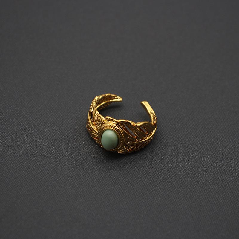 Turquoise Feather Jewelry Set: 18K Gold-Plated Adjustable Ring & C-Shaped Earrings. Elegant Niche EU/US Design.
Turquoise Feather Jewelry Set: 18K Gold-Plated Adjustable Ring & C-Shaped Earrings. Elegant Niche EU/US Design.