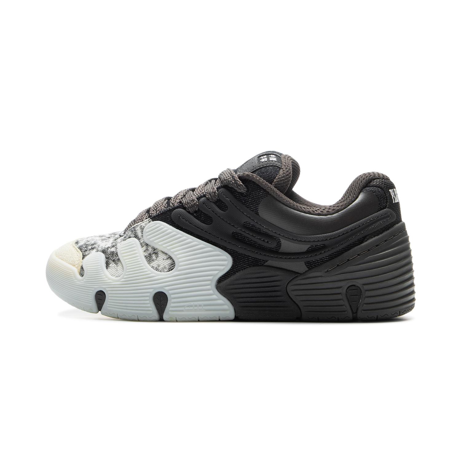 Li Ning Pleasures Серия Скейтборд Модные Спортивные Прочные Нескользящие Низкие Кеды Унисекс Кроссовки Черный Серый Бежевый AEPU085-2 41
Li Ning Pleasures Серия Скейтборд Модные Спортивные Прочные Нескользящие Низкие Кеды Унисекс Кроссовки Черный Серый Бежевый AEPU085-2 41