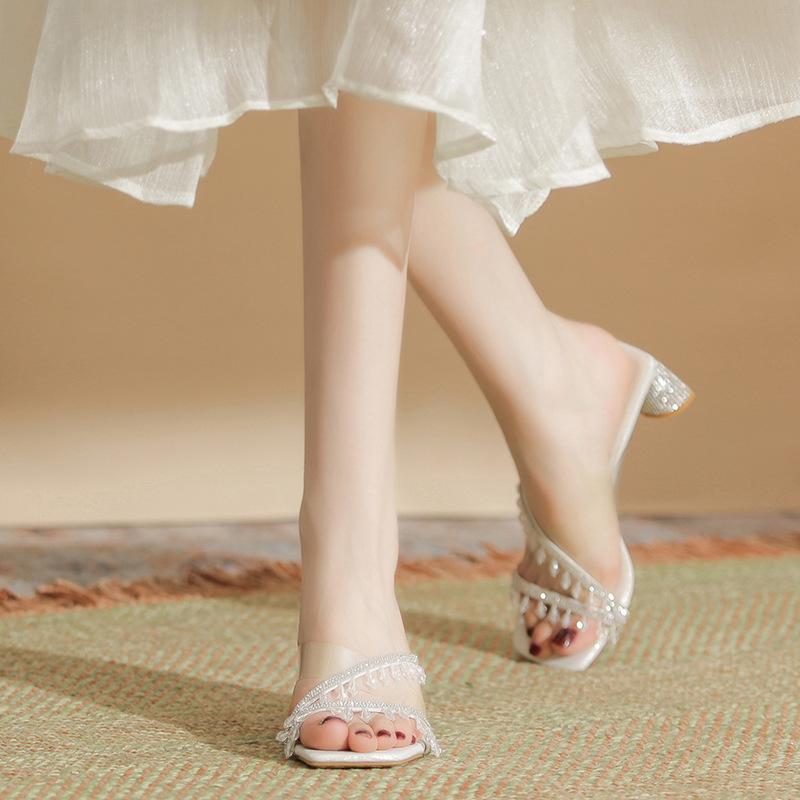 168-7 Sparkling Rhinestones Small Fragrant Wind High Heel Sandals Women s Summer Refreshing Dew Finger Single Shoes Hanging Diamond Temperamen 34
168-7 Sparkling Rhinestones Small Fragrant Wind High Heel Sandals Women s Summer Refreshing Dew Finger Single Shoes Hanging Diamond Temperamen 34