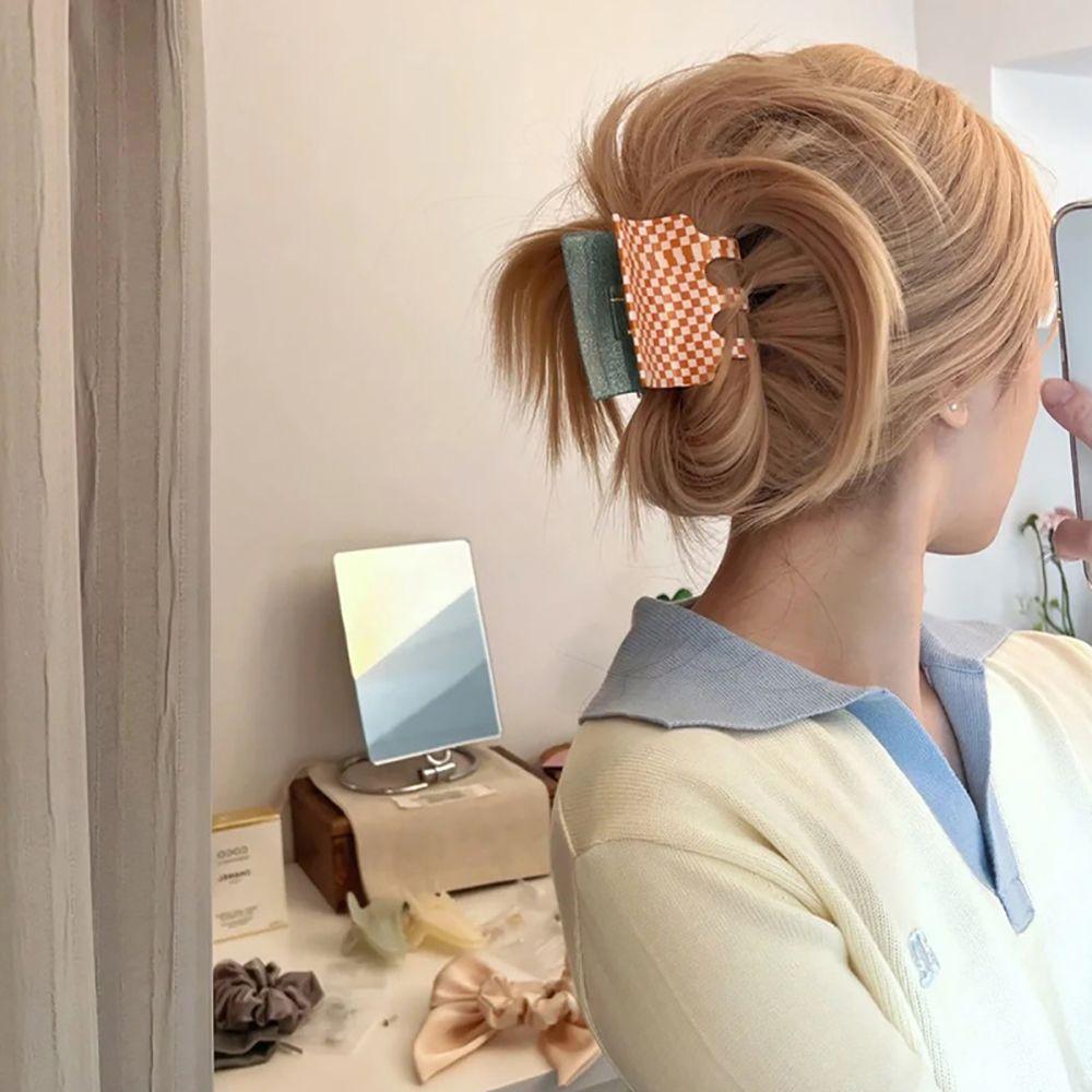 Stitching Multicolor Headdress Korean Style Hair Clip Lattice Hair Claw Crab Clip Hair Accessories
Stitching Multicolor Headdress Korean Style Hair Clip Lattice Hair Claw Crab Clip Hair Accessories