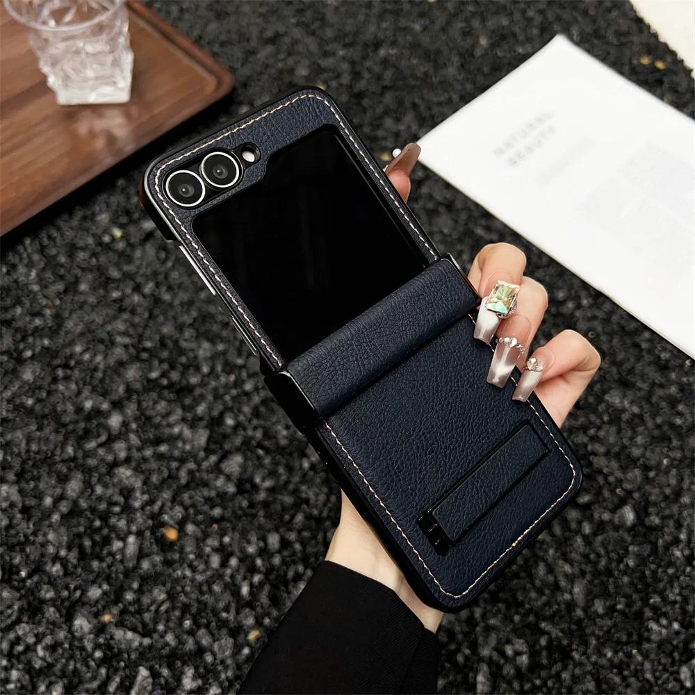 Shockproof Hard Shell Hinge Protective Phone Case for Samsung Galaxy Z Flip 6 5 4 Flip6 Flip5 Flip4 Flip3 Leather Bracket Cover For Samsung Galaxy Z Flip 5
Shockproof Hard Shell Hinge Protective Phone Case for Samsung Galaxy Z Flip 6 5 4 Flip6 Flip5 Flip4 Flip3 Leather Bracket Cover For Samsung Galaxy Z Flip 5