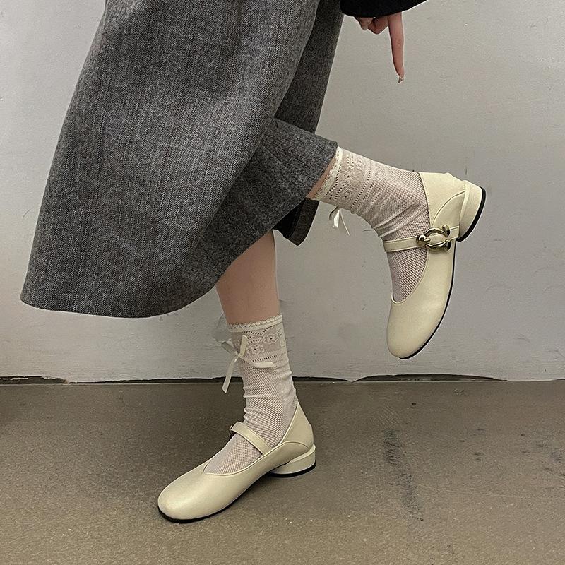 French Xiaoxiangfeng Mary Jane Shoes Women s 2025 Spring New Thick Heel Square Head Miss Premium Princess Shoes 35 чёрный
French Xiaoxiangfeng Mary Jane Shoes Women s 2025 Spring New Thick Heel Square Head Miss Premium Princess Shoes 35 чёрный