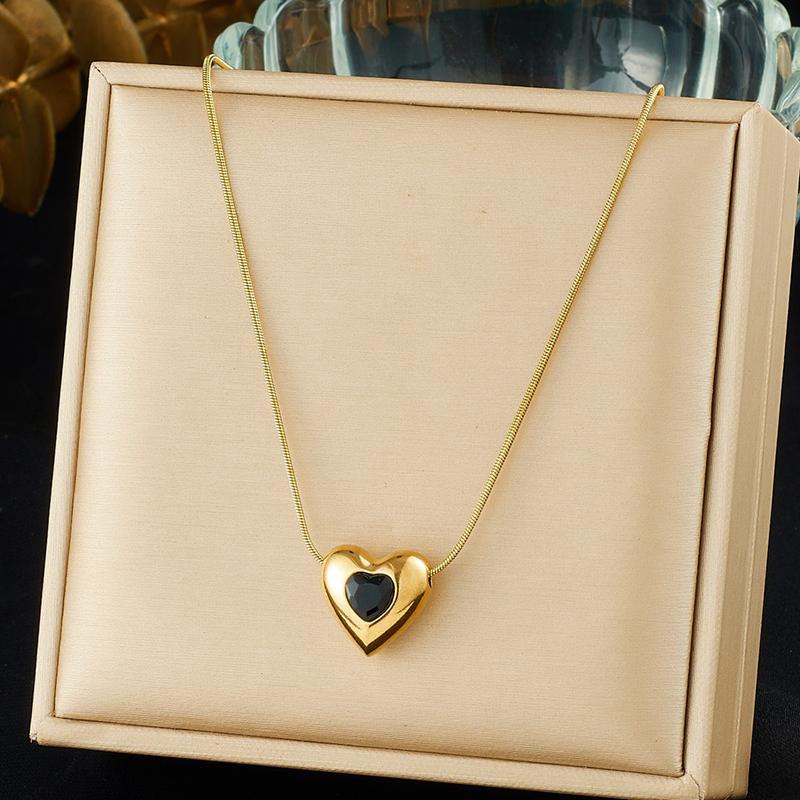 Stainless Steel Colored Zircon Inlay Heart Love Pendant Necklace Lady New Fashion Rope Chain Jewelry Glamorou A1
Stainless Steel Colored Zircon Inlay Heart Love Pendant Necklace Lady New Fashion Rope Chain Jewelry Glamorou A1